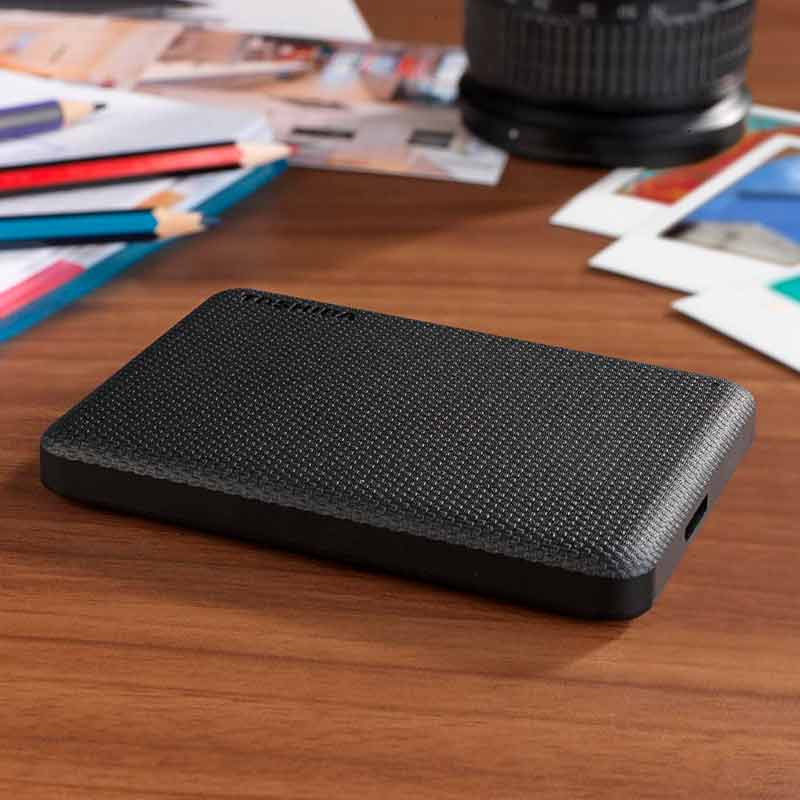 هارد اکسترنال توشیبا مدل Canvio Advance ظرفیت ۴ ترابایت