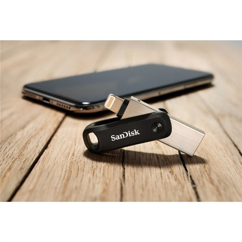 فلش مموری آیفونی و USB3.0 سن دیسک مدل iXpand Go ظرفیت 64 گیگابایت